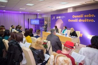 Alijansa žena: DPS oduvijek postavljala standarde ravnopravne zastupljenosti žena Alijansa žena: DPS oduvijek postavljala standarde ravnopravne zastupljenosti žena