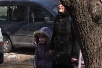 UZNEMIRUJUĆE: Strašni snimci iz Mariupolja, grad u kojem je 'smrt došla pod ruskom zastavom' UZNEMIRUJUĆE: Strašni snimci iz Mariupolja, grad u kojem je 'smrt došla pod ruskom zastavom'