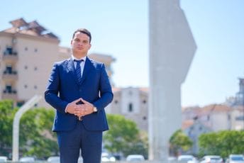 Odžić: Kovačević samo kurtoazno osudio sramna skandiranja Odžić: Kovačević samo kurtoazno osudio sramna skandiranja