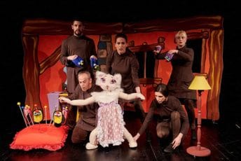 Vikend za najmlađe u Gradskom pozorištu: "Maca Papučarica" i "Čarobni kamen" u KIC-u Vikend za najmlađe u Gradskom pozorištu: "Maca Papučarica" i "Čarobni kamen" u KIC-u