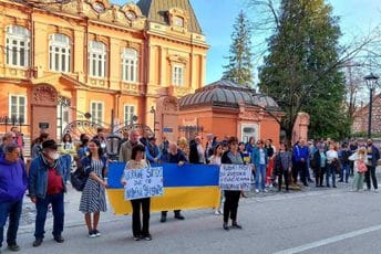 Cetinje ponovo šetalo: Ukrajina pati zbog evropske sebičnosti Cetinje ponovo šetalo: Ukrajina pati zbog evropske sebičnosti
