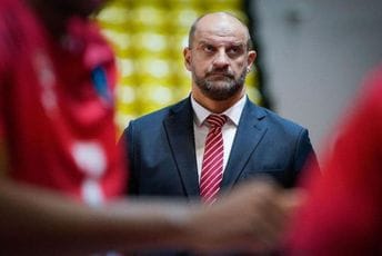 Mitrović od Asvela traži preko milion eura odštete za otkaz Mitrović od Asvela traži preko milion eura odštete za otkaz