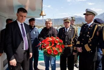 Obilježena godišnjica potapanja razarača "Zagreb" i stradanja narodnih heroja Obilježena godišnjica potapanja razarača "Zagreb" i stradanja narodnih heroja