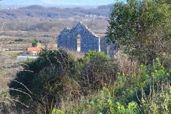 Oslobođeni od sebe Oslobođeni od sebe