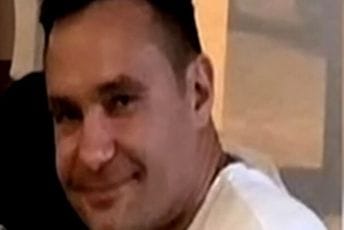 Uprava policije: Stojanović izašao iz kola i dao se u bjekstvo, radimo na njegovom lociranju Uprava policije: Stojanović izašao iz kola i dao se u bjekstvo, radimo na njegovom lociranju