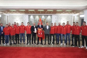 Đukanović čestitao 'lavovima': Radost nacije je posebna kad igraju rukometaši Đukanović čestitao 'lavovima': Radost nacije je posebna kad igraju rukometaši