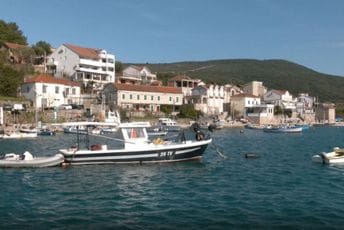 Mještani Bigove u susret sezoni pozivaju rukovodstvo Opštine Kotor da riješi infrastrukturne probleme Mještani Bigove u susret sezoni pozivaju rukovodstvo Opštine Kotor da riješi infrastrukturne probleme