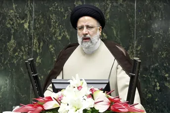 Predsjednik Irana: U slučaju najmanje prijetnje, meta naše vojske biće centar Izraela Predsjednik Irana: U slučaju najmanje prijetnje, meta naše vojske biće centar Izraela