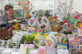 Podgorica: Cijena ukrasa kao lani, jaja 50 odsto skuplja Podgorica: Cijena ukrasa kao lani, jaja 50 odsto skuplja