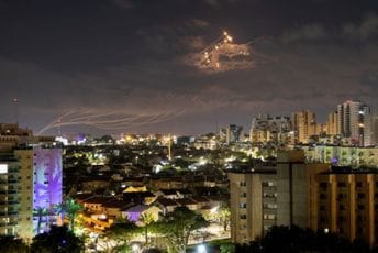 Dvije rakete ispaljene iz Gaze na Izrael Dvije rakete ispaljene iz Gaze na Izrael