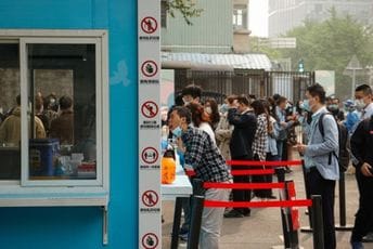 Peking u strahu od totalnog lokdauna, imaju 33 nova slučaja korone Peking u strahu od totalnog lokdauna, imaju 33 nova slučaja korone