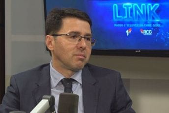 Radulović: Deblokada sve tri grane vlasti najbitnije pitanje Radulović: Deblokada sve tri grane vlasti najbitnije pitanje