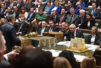 Rusija uvela sankcije protiv 287 britanskih poslanika Rusija uvela sankcije protiv 287 britanskih poslanika