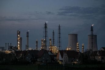 BBC: EU vjerovatno naredne nedjelje objavljuje embargo na rusku naftu BBC: EU vjerovatno naredne nedjelje objavljuje embargo na rusku naftu