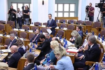 Stranke koje su 5. septembra pozdravljale akcije UP i ANB i dalje vode i Vladu i Skupštinu Stranke koje su 5. septembra pozdravljale akcije UP i ANB i dalje vode i Vladu i Skupštinu