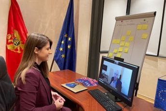 Digitalno obrazovanje će doprinijeti jednakosti i smanjiti vidljivi digitalni jaz u društvu Digitalno obrazovanje će doprinijeti jednakosti i smanjiti vidljivi digitalni jaz u društvu