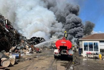 Janković: Vatrogasci na terenu, vjetar otežava gašenje Janković: Vatrogasci na terenu, vjetar otežava gašenje