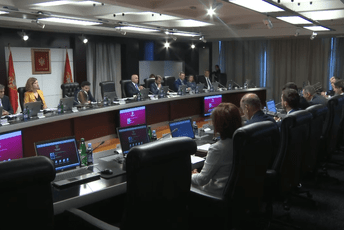 Marić novi generalni sekretar Vlade, Sekulović savjetnik za unutrašnju politiku; Imenovani članovi pet komisija Marić novi generalni sekretar Vlade, Sekulović savjetnik za unutrašnju politiku; Imenovani članovi pet komisija