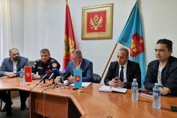 Sindikat UP: Aprilska plata smanjena bez objašnjenja, Adžić obećao ispravku Sindikat UP: Aprilska plata smanjena bez objašnjenja, Adžić obećao ispravku