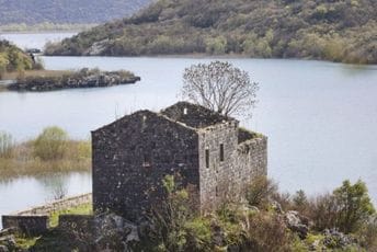 Pravni sukobi oko vlasništva na putu svih dogovora i planova Pravni sukobi oko vlasništva na putu svih dogovora i planova
