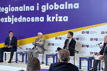 Čengić: Patriotske snage će pobijediti ruski uticaj; Vuković: CG dobila novu šansu za demokratski razvoj Čengić: Patriotske snage će pobijediti ruski uticaj; Vuković: CG dobila novu šansu za demokratski razvoj