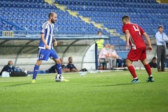 Raičković i Bašić i dalje u vođstvu Miloš Raičković