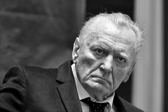 Ivica Osim biće sahranjen u Sarajevu, Šturm mu sjutra odaje počast Ivica Osim biće sahranjen u Sarajevu, Šturm mu sjutra odaje počast