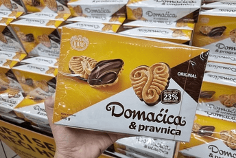 Promjena imena kultnog keksa "Domaćica" izazvala lavinu negativnih reakcija Promjena imena kultnog keksa "Domaćica" izazvala lavinu negativnih reakcija