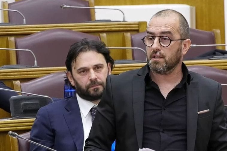 Kaluđerović: Malo je država koje redovno i pozamašno finansiraju one koji direktno rade na njenom nestanku Kaluđerović: Malo je država koje redovno i pozamašno finansiraju one koji direktno rade na njenom nestanku