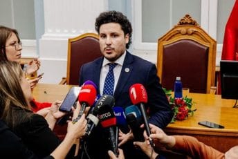 Abazović: Naš ideal je da kao država nezavisnih medija budemo u EU Abazović: Naš ideal je da kao država nezavisnih medija budemo u EU