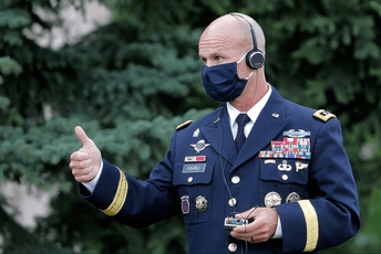 Bajden predložio Kristofera Kavolija za novog komandanta NATO-a u Evropi Bajden predložio Kristofera Kavolija za novog komandanta NATO-a u Evropi