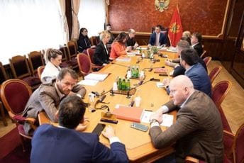 DPS-u najmanje pet odbora u parlamentu DPS-u najmanje pet odbora u parlamentu