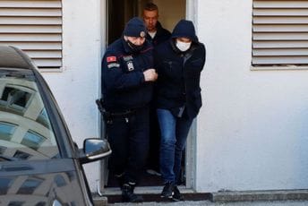 Medojevića sumnjiče da je odavao informacije Jovanu Vukotiću Medojevića sumnjiče da je odavao informacije Jovanu Vukotiću