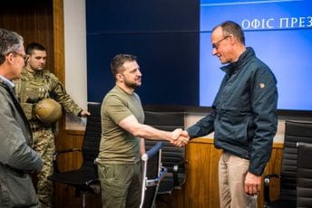 Čelnik njemačke opozicije se sastao sa Zelenskim prije Šolca Čelnik njemačke opozicije se sastao sa Zelenskim prije Šolca