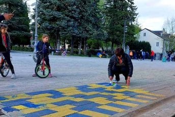 Cetinje za Ukrajinu: Gerhard Schröder, nulo prekrižena! Cetinje za Ukrajinu: Gerhard Schröder, nulo prekrižena!