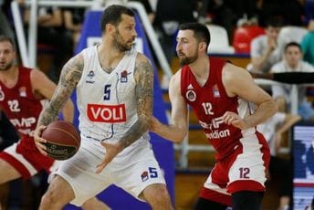 “Plavi” zakazali polufinale sa Partizanom “Plavi” zakazali polufinale sa Partizanom