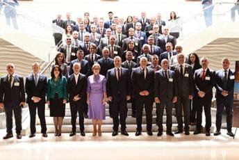 Intenzivirati razmjenu informacija i korišćenje dostupnih alata Europola i Interpola Intenzivirati razmjenu informacija i korišćenje dostupnih alata Europola i Interpola