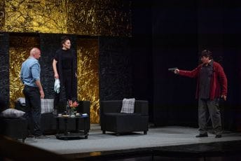 Narodno pozorište iz Sarajeva uzvratilo posjetu Zetskom domu: Gostoprimstvo na Cetinju za pamćenje Narodno pozorište iz Sarajeva uzvratilo posjetu Zetskom domu: Gostoprimstvo na Cetinju za pamćenje