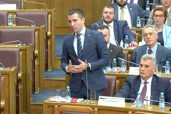 Bečić: Skupština je za vrijeme mog mandata proglašena za najotvoreniju u regionu Bečić: Skupština je za vrijeme mog mandata proglašena za najotvoreniju u regionu