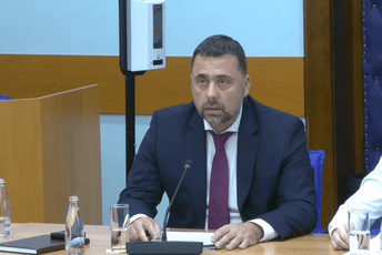 Đurović: I pored globalne krize uspjeli smo da sačuvamo stabilnost ekonomije Đurović: I pored globalne krize uspjeli smo da sačuvamo stabilnost ekonomije