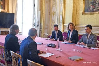 Marović: Francuska spremna da pomogne CG da ubrza reforme i što prije pristupi EU Marović: Francuska spremna da pomogne CG da ubrza reforme i što prije pristupi EU