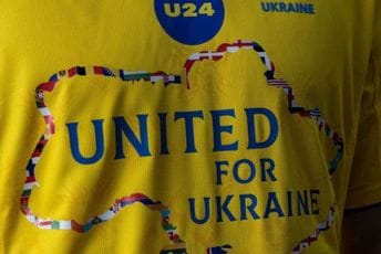 Pogledajte novi dres Ukrajine: Na njemu je i zastava Crne Gore Pogledajte novi dres Ukrajine: Na njemu je i zastava Crne Gore