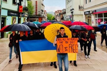 Cetinje - poručite svima: Ukrajina će biti slobodna Cetinje - poručite svima: Ukrajina će biti slobodna