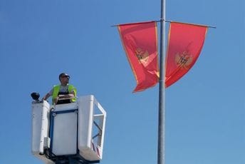 Uoči 21. maja: Počelo ukrašavanje Podgorice Uoči 21. maja: Počelo ukrašavanje Podgorice