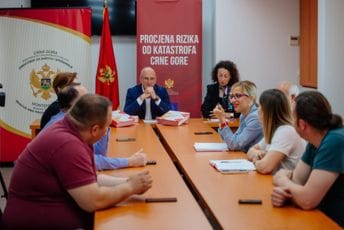 Bešović: Uradili smo scenario za sudar cistijerne za prevoz zapaljivih materija i putničkog vozila Bešović: Uradili smo scenario za sudar cistijerne za prevoz zapaljivih materija i putničkog vozila