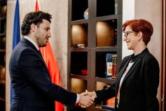 Abazović s Gašparikovom: UNDP je poudzan i aktivan partner Crne Gore Abazović s Gašparikovom: UNDP je poudzan i aktivan partner Crne Gore