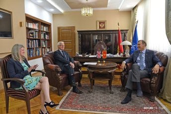 Krivokapić-Vikers: Britanski investitori donose pravni i poslovni kodeks Zapada u Crnu Goru Krivokapić-Vikers: Britanski investitori donose pravni i poslovni kodeks Zapada u Crnu Goru