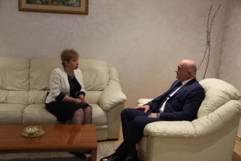 Joković i Plugčieva o unapređenju saradnje u oblasti poljoprivrede Joković i Plugčieva o unapređenju saradnje u oblasti poljoprivrede