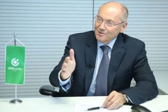 SDT istražuje da li je Kovač zloupotrijebio službeni položaj SDT istražuje da li je Kovač zloupotrijebio službeni položaj