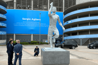 Agero zvanično dobio statuu u Mančesteru Agero zvanično dobio statuu u Mančesteru